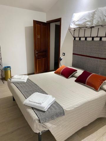 Bed and Breakfast Relais del poggio Capoterra Esterno foto